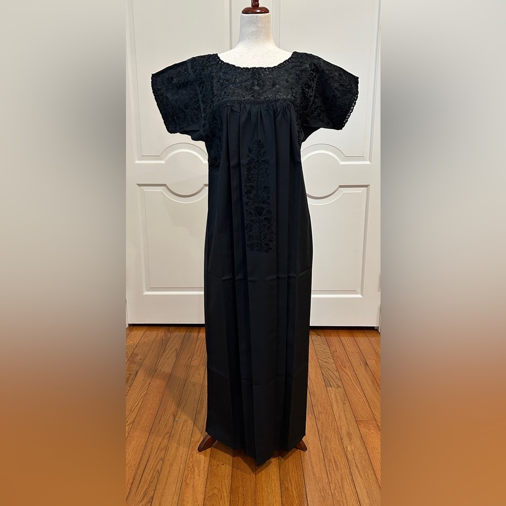 San Antonino Maxi Dress,Oaxaca Mexican dress.Hand Embroidered with Silk Thread.